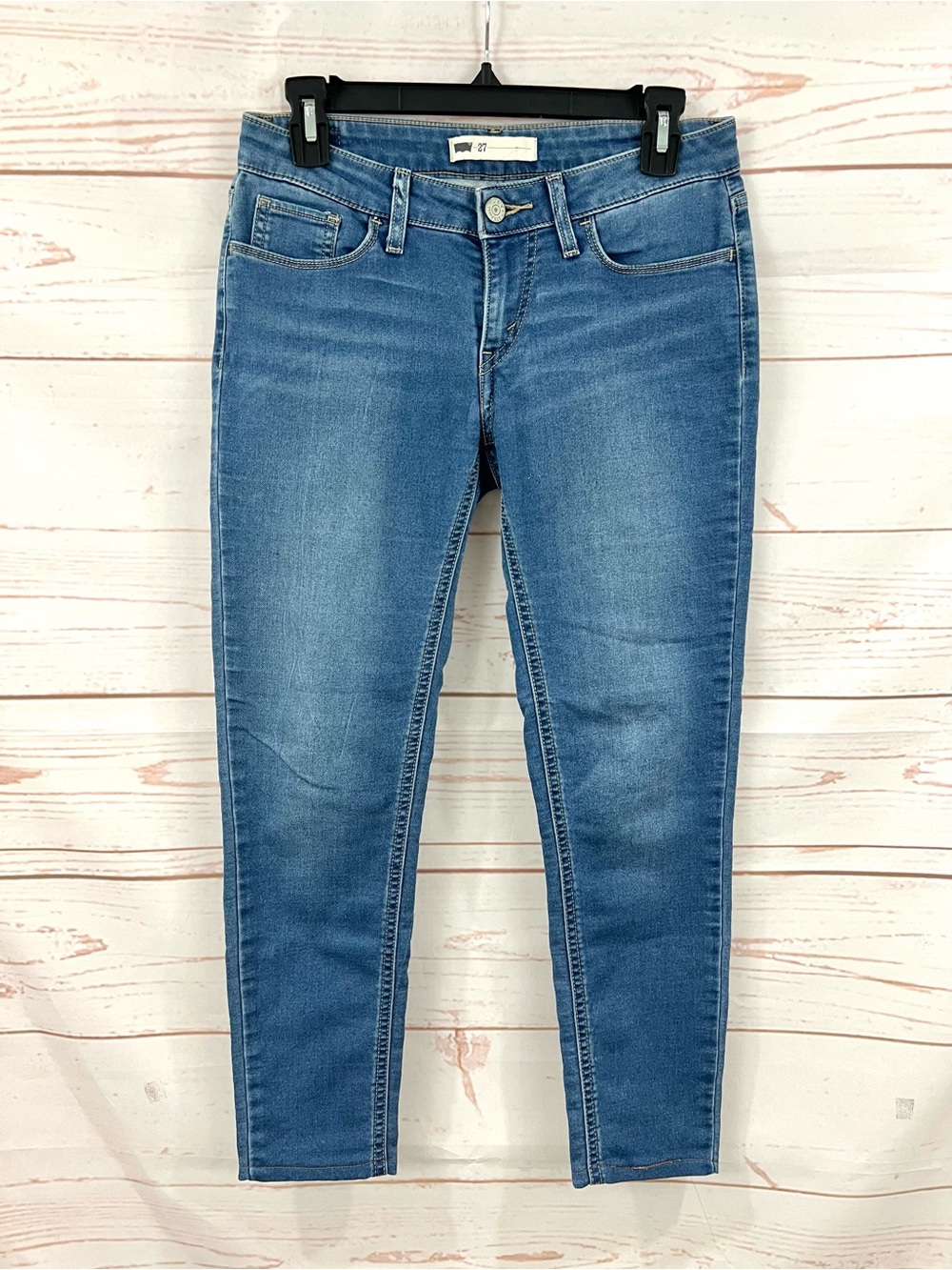 Vintage Y2K Levi’s Medium Blue Faded Wash Low Rise Skinny Crop Jeans 27